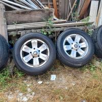 Set completo gomme e cerchi