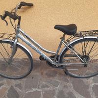 Bici (2) donna con cambi