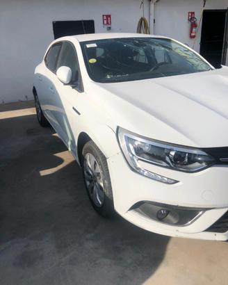 Renault Megane 4 iv ricambi vari interni esterni