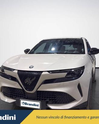Alfa Romeo Junior 1.2 ibrida 136cv edct6