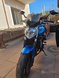 Yamaha FZ6 Fazer S2 