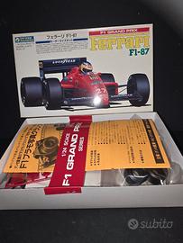 Kit modellino Ferrari in scatola di montaggio