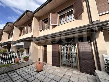Villa a schiera Novate Milanese