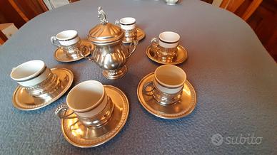 servizio in peltro cucina