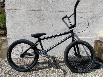 Bmx - WE THE PEOPLE -