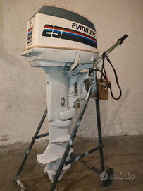 Motore fuoribordo Evinrude 25/35 cv