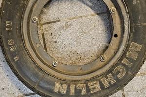 Vespa special 50 coppia di ruote complete