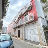 CASA INDIPENDENTE A CANOSA DI PUGLIA