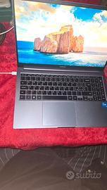 Samsung PC futuro laptop a prezzo conveniente