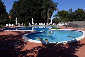 Casa al mare a Capomolini ; (Acireale) CT