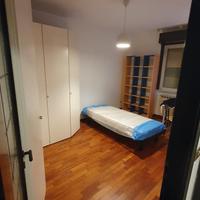 Camera singola in zona Pettino a 800 m da ospedale