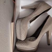Décolleté con Plateau stoffa