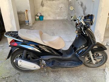 Beverly 250 cruiser ie