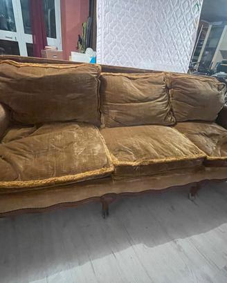 elegante divano anni 80. ritiro a carico aquirente