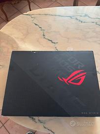 ASUS ROG Strix G513QM-HN366T