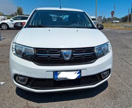 Dacia sandero 1.0 benz/gpl mot.carr.interni ottim
