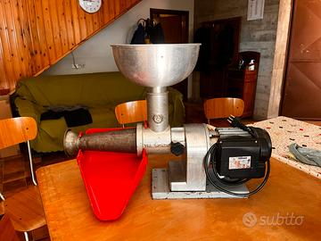 Spremipomodoro elettrico Trespade