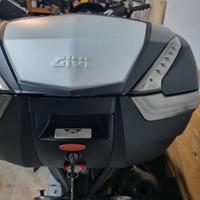 bauletto top case Givi v47 