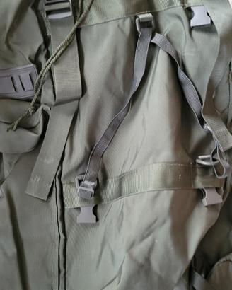 zaino tipo militarr