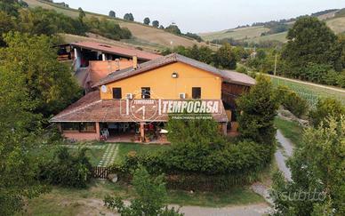 Villa a Schiera a Valsamoggia 4 locali