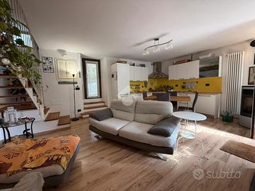 CASA SEMINDIPENDENTE A LANZO TORINESE