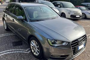 AUDI A3 Sportback 1.6 TDI clean diesel Ambition