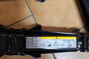 cric originale volkswagen 