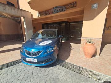 Lancia Ypsilon 1.0 FireFly 5 porte S&S Hybrid Gold