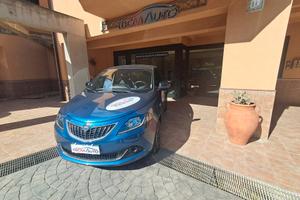 Lancia Ypsilon 1.0 FireFly 5 porte S&S Hybrid Gold