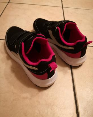 Scarpe da ginnastica Diadora taglia 38 usate 
