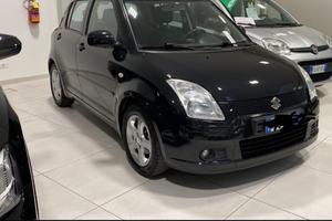 Suzuky Swift