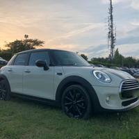 MINI Cooper D FULL OPTIONAL manutenzione completa