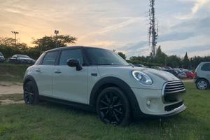 MINI Cooper D FULL OPTIONAL manutenzione completa