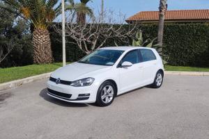Volkswagen Golf 1.6 TDI 90 CV 5p. Trendline BlueMo