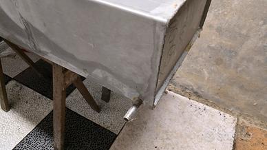 serbaio acciaio inox  70 litri