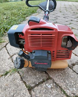 DECESPUGLIATORE KAWASAKI TJ35