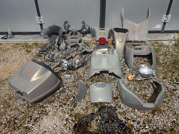 Aprilia SCARABERO 125 - STOCK ricambi USATI