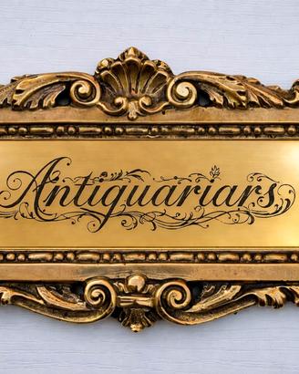 Targa porta nome in ottone realizzata a mano
