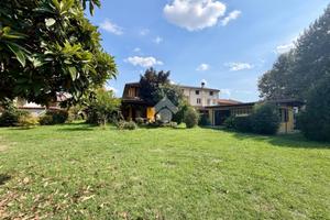 VILLA SINGOLA A QUINZANO D'OGLIO