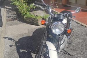 Bonneville T100 - EFI 865