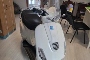  Piaggio Vespa 125