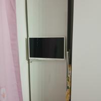 Mobile lavcato bianco con TV