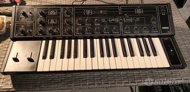 Yamaha CS 10