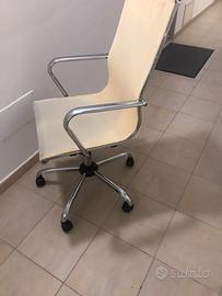 Sedia regolabile in alteza