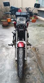 Honda NIGHTHAWK 650 - 1985