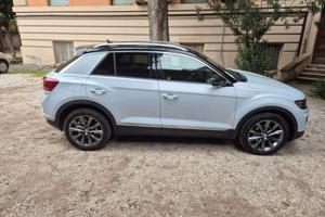 VOLKSWAGEN T-ROC 1.5 TSI BENZINA ADVANCED BIANCO P