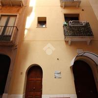 MONOLOCALE A TRAPANI