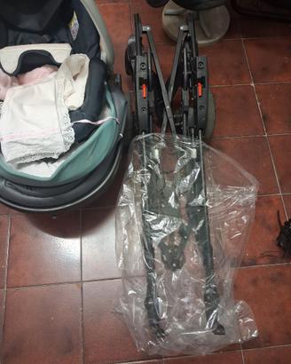 Passeggino cam come nuoo usato poche volte