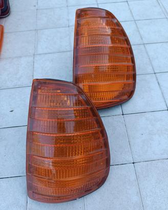 Freccia ant. Mercedes-benz classe S serie W116