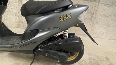 Honda zx Dio